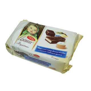 Пирожное бисквитное Аленка сливочный крем 240г